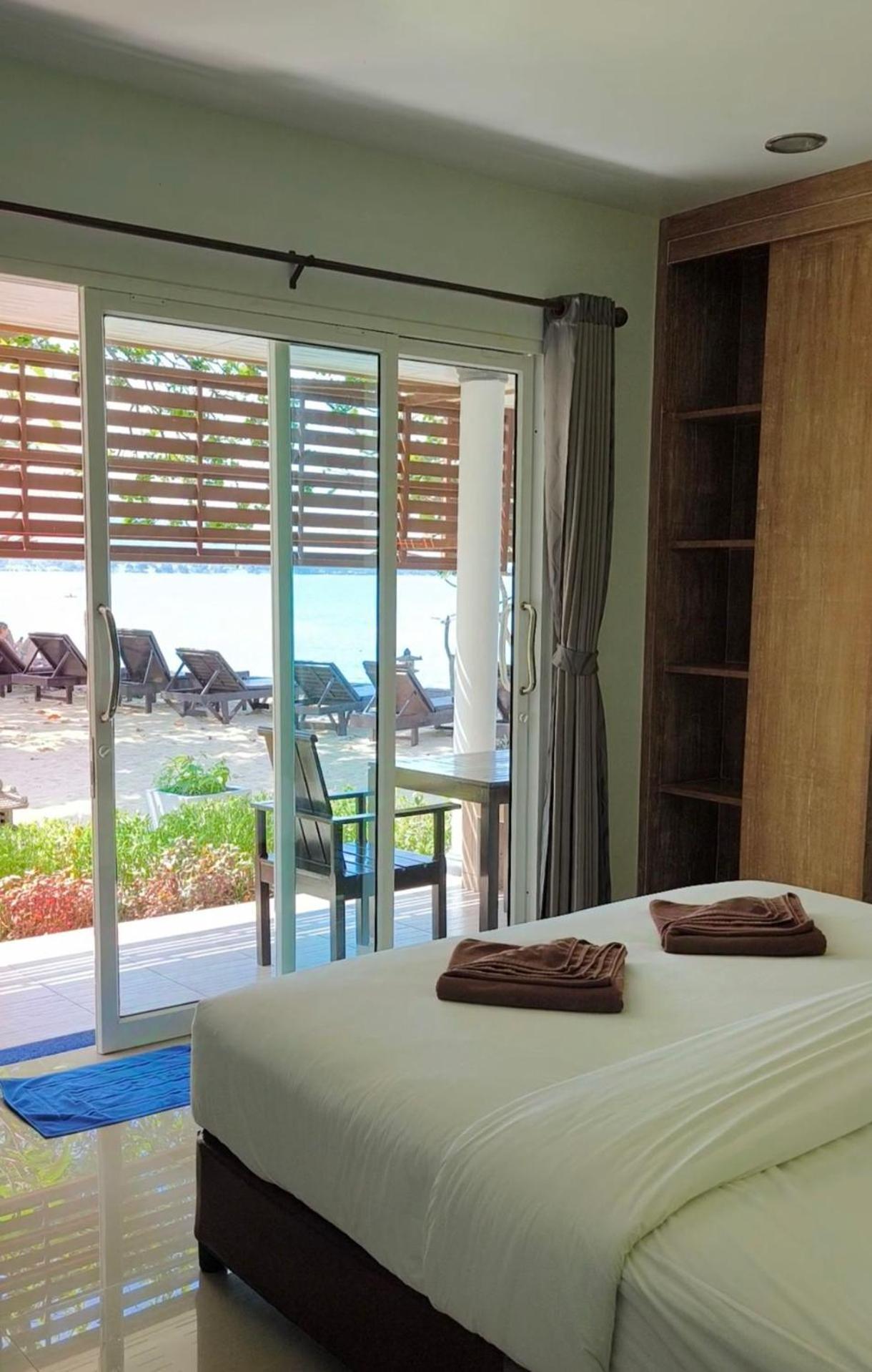 Maenam Villa Hotel Mae Nam Luaran gambar