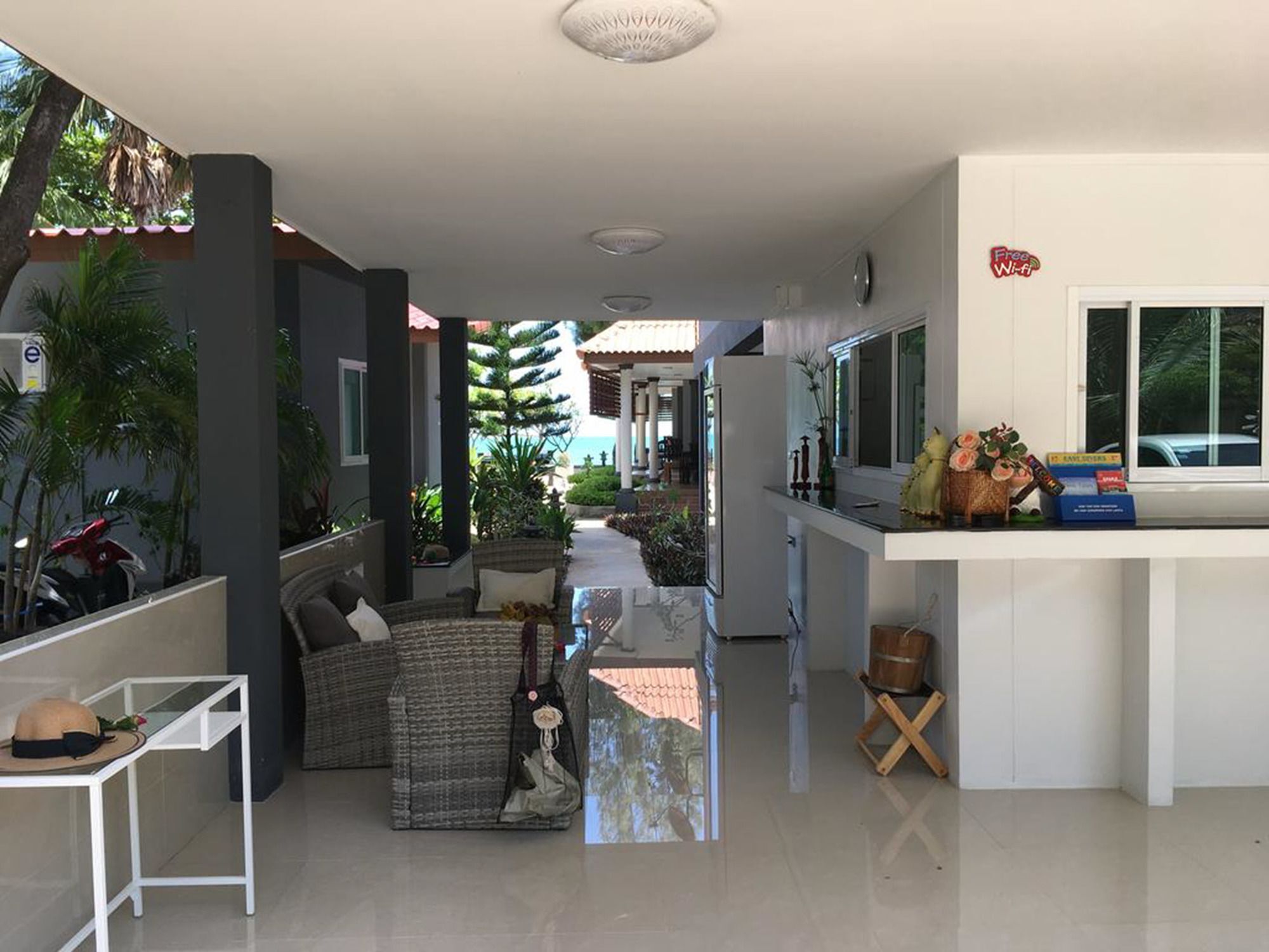 Maenam Villa Hotel Mae Nam Luaran gambar